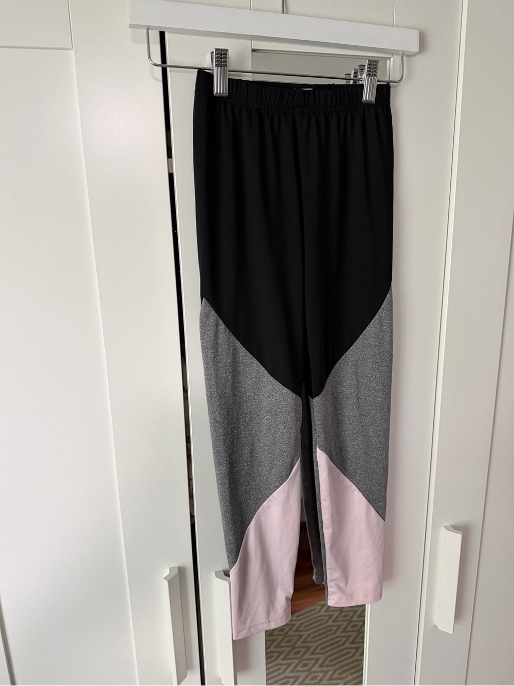 SHEIN Black, Gray & Light Pink Colorblock Leggings for Kids